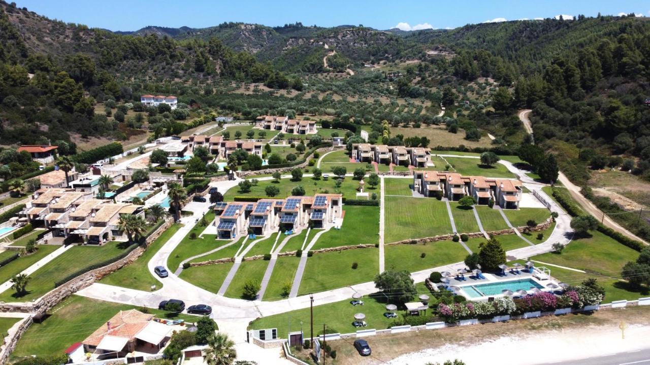 Stigmes Villas & Suites Nea Skioni Eksteriør billede